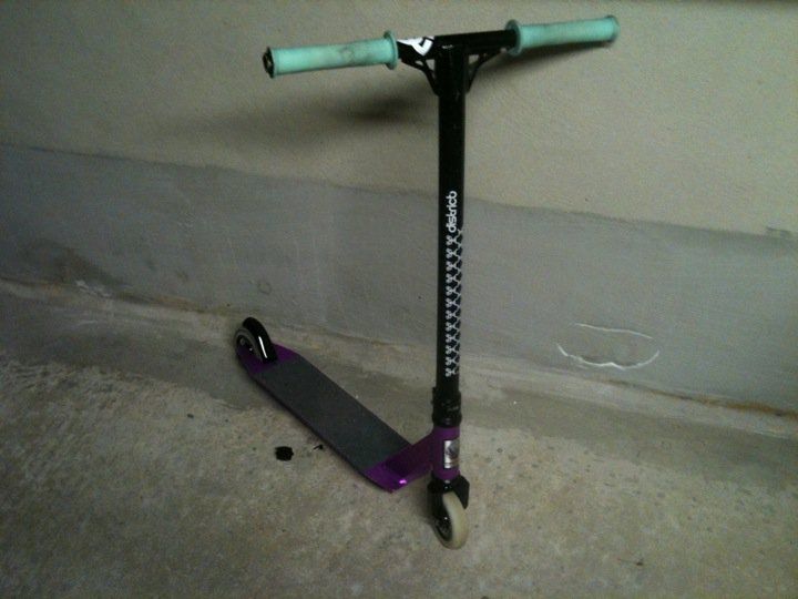 http://trotirider.com/forum/userimages/2/scooter.jpg