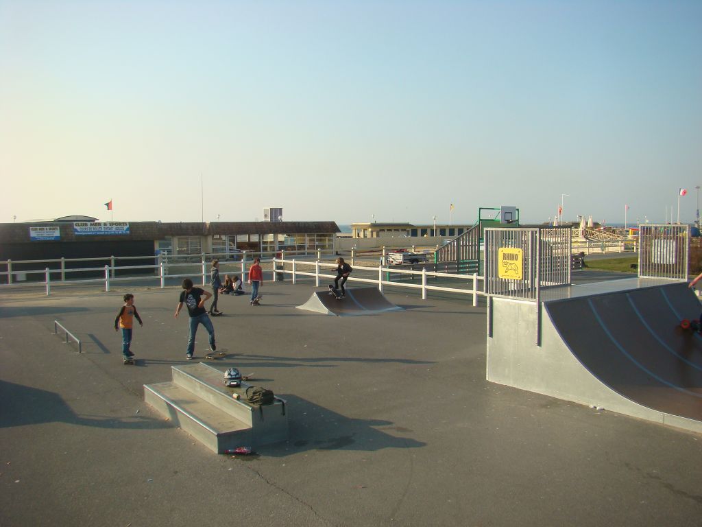 http://trotirider.com/forum/userimages/3/Skate-Park-Deauville-2-.JPG