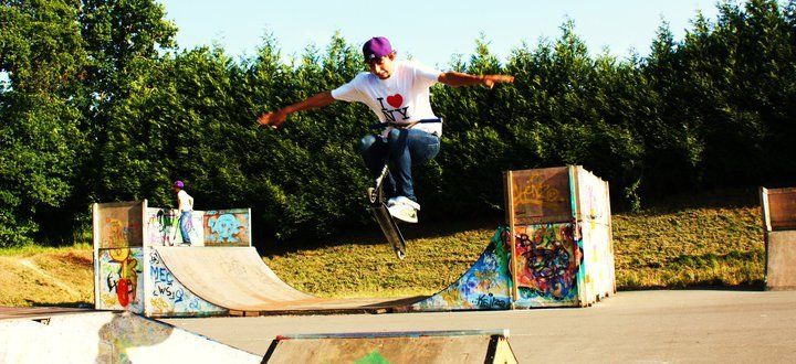http://trotirider.com/forum/userimages/4/254337-1721757770328-1429852575-1360632-4562395-n-1--2.jpg