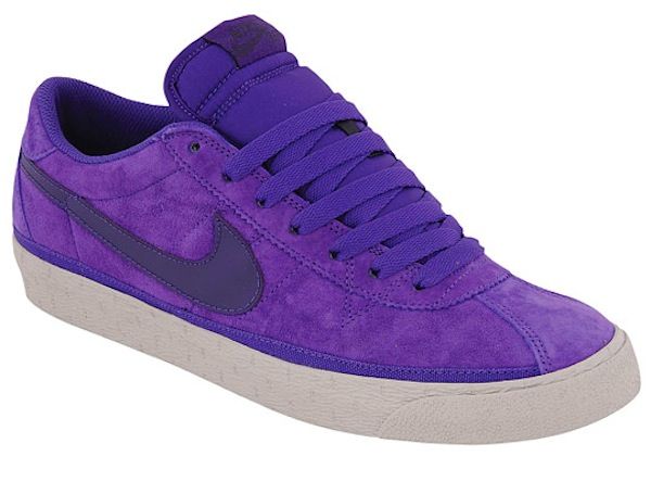http://trotirider.com/forum/userimages/4/Nike-SB-Bruin-Purple-Suede-1-.jpg