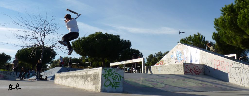 Yvon-front-scoot-gap-hyeres.jpg