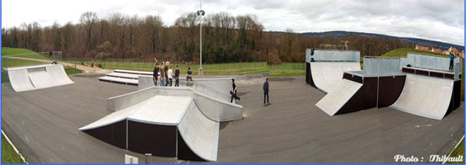 http://trotirider.com/forum/userimages/4/skatepark-verneuil-seine-panoramique-1-1.jpg