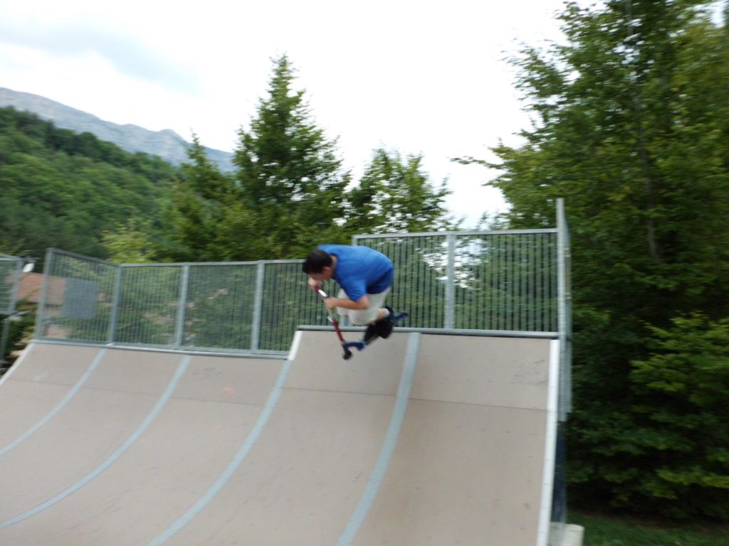 http://trotirider.com/forum/userimages/5/035.JPG