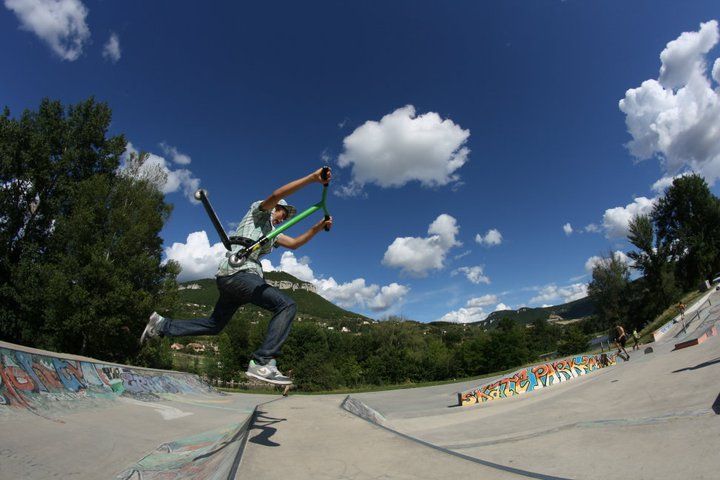 http://trotirider.com/forum/userimages/5/231061-209912822376256-100000726192561-632857-5258606-n-1.jpg