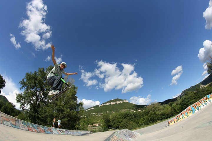 http://trotirider.com/forum/userimages/5/263424-2054809977343-1457388059-2303891-8174282-n.jpg