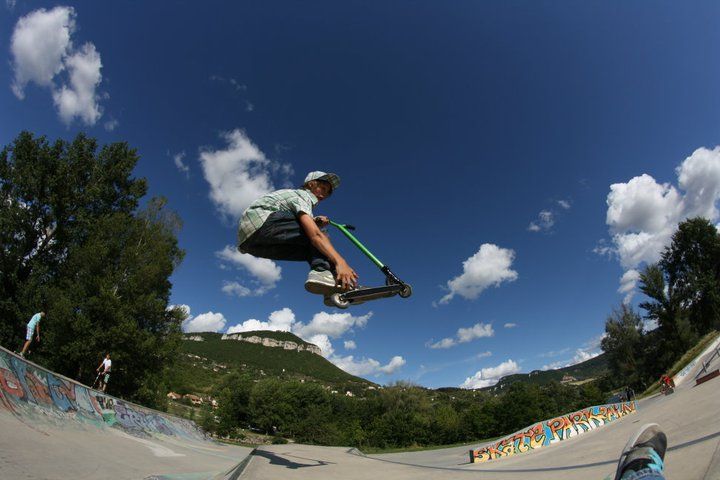 http://trotirider.com/forum/userimages/5/268588-2054804977218-1457388059-2303872-4795033-n.jpg