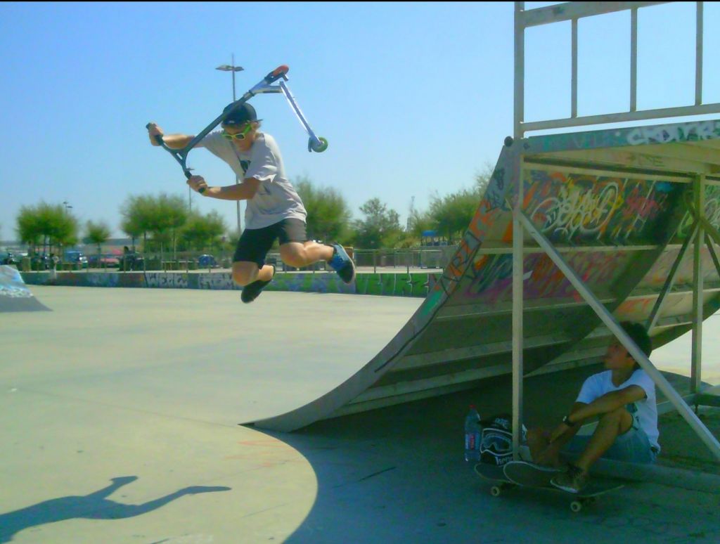 http://trotirider.com/forum/userimages/5/BRIFLIP-from-quarter.jpg