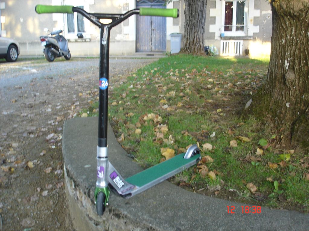 http://trotirider.com/forum/userimages/6/ma-nouvelle-trot-002.JPG