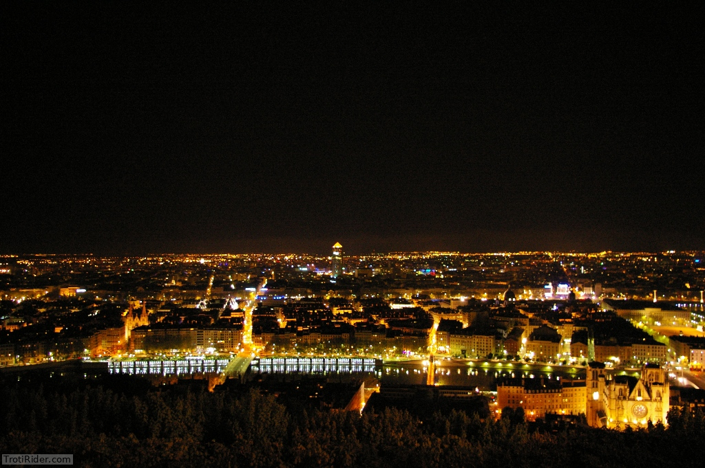 http://trotirider.com/trotipix/getitext.php?i=Autres_Albums/Trip_In_Lyon__Tepi_/IMGP5650.JPG