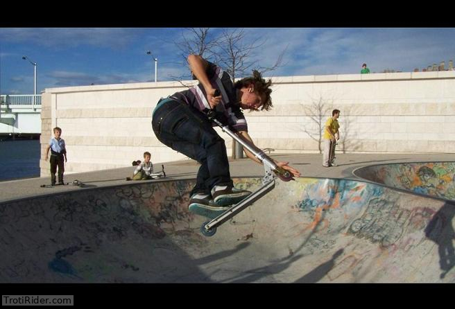 http://trotirider.com/trotipix/getitext.php?i=SkatePark_plus_de_16/ro091.jpg